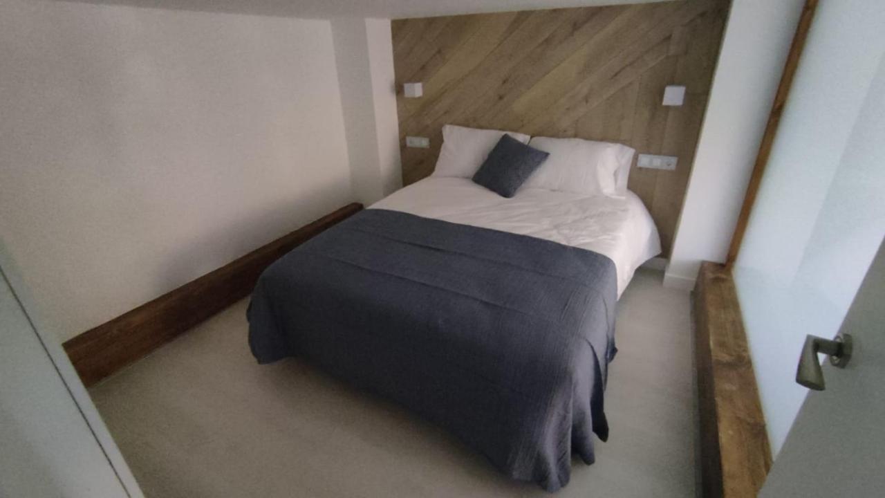 Vivienda Turistica Los Robles توذيلا المظهر الخارجي الصورة